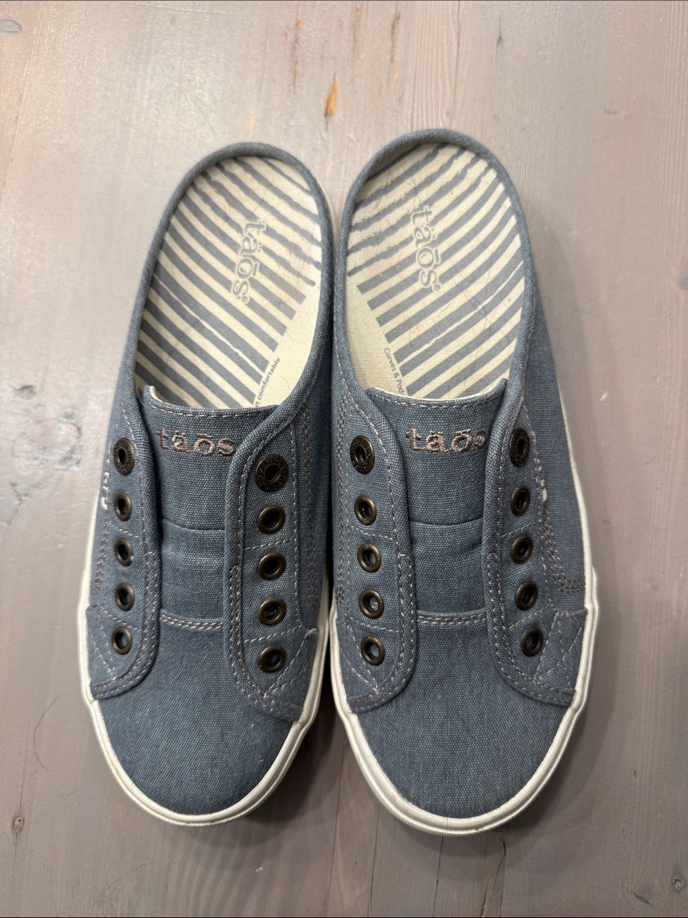 Taos Footwear Slip-On Canvas Mules in Denim Gray